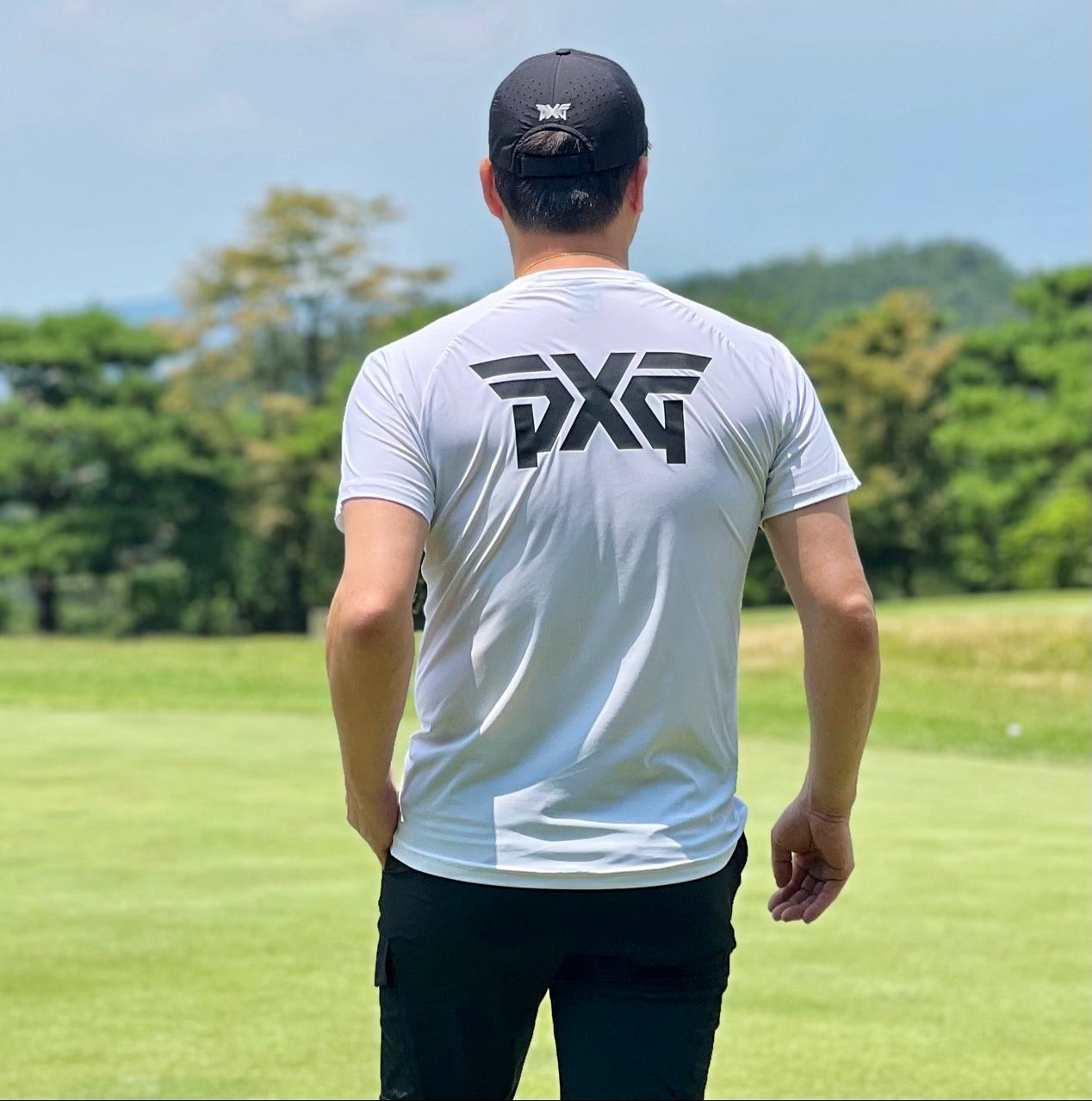 PXG-상의-국내배송 맨즈 썸머 빅로고 라운드 넥 티셔츠 ( MEN )