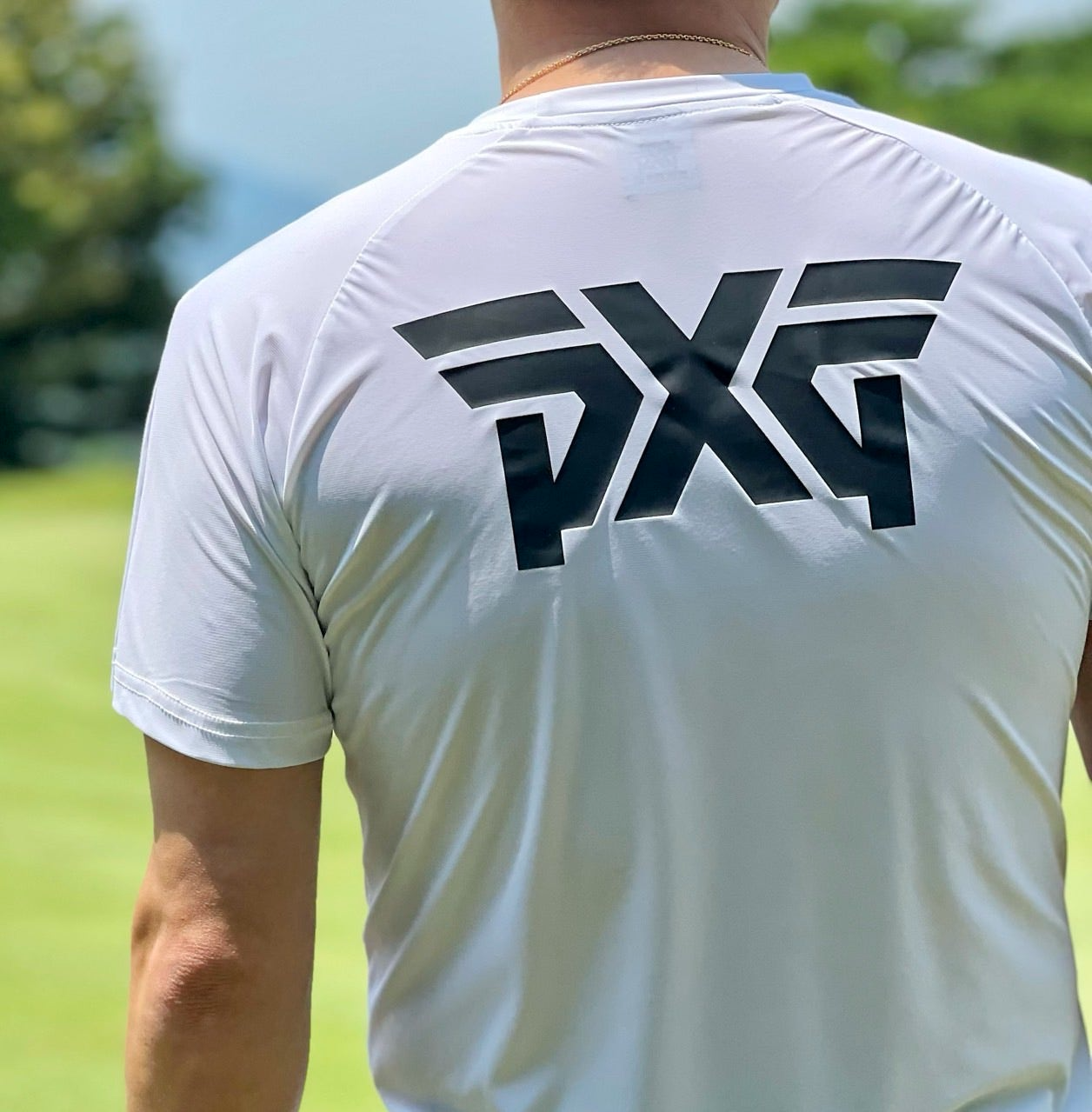 PXG-상의-국내배송 맨즈 썸머 빅로고 라운드 넥 티셔츠 ( MEN )