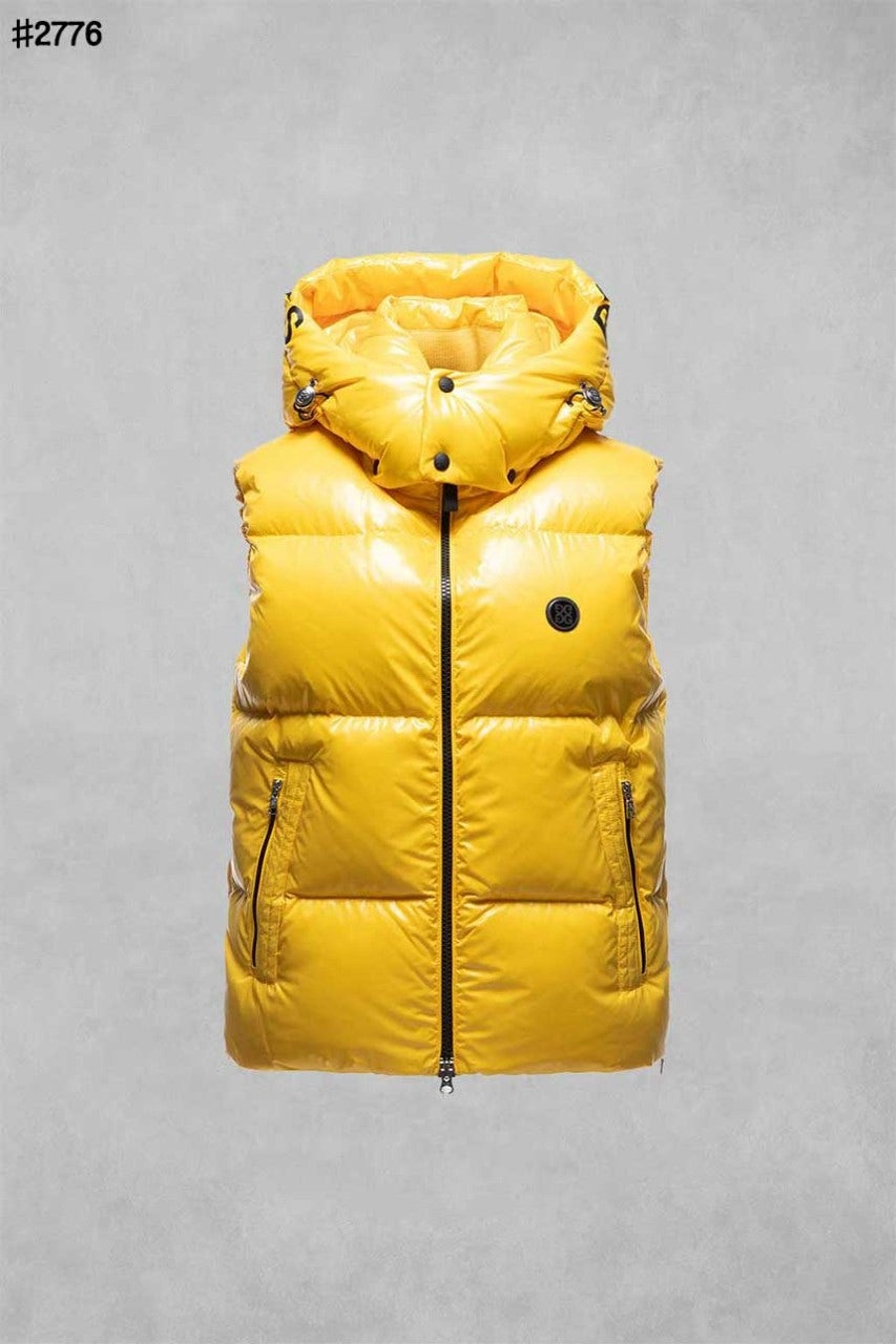 지포어-상의-국내배송 베어브릭 콜라보레이션 푸퍼 다운 베스트
