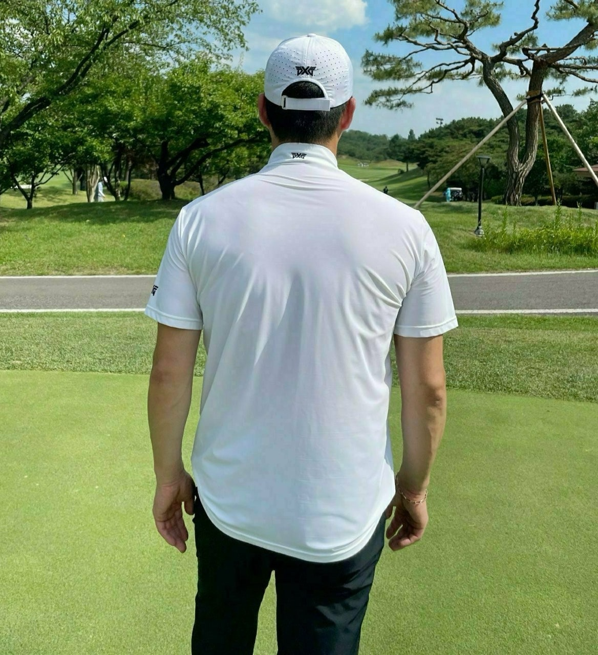 PXG-상의-국내배송 썸머 빅 로고 모크넥 쇼츠 슬리브 티셔츠