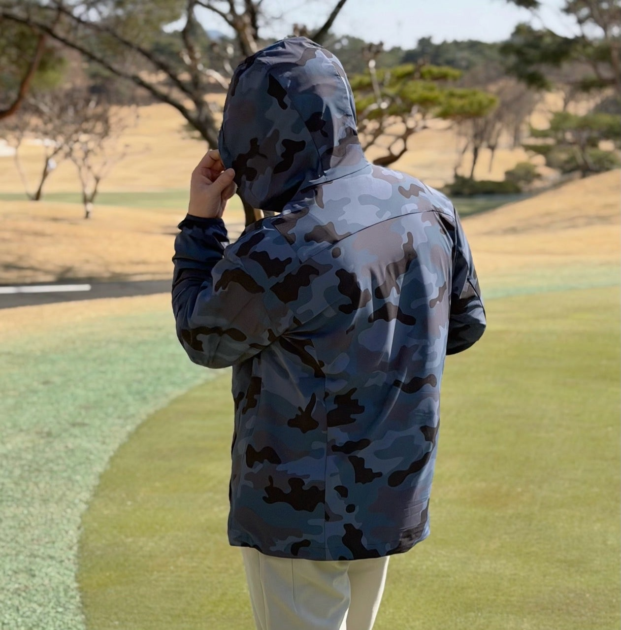 지포어-상의-국내배송 카모 테크 후디 풀오버 아노락 (MAN)