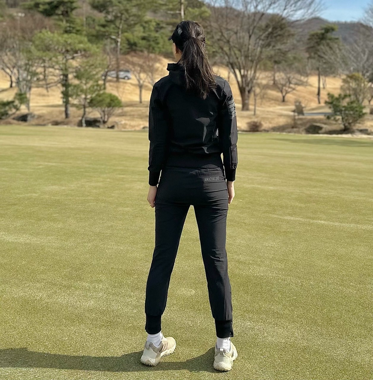 어메이징크리스찬-세트-국내배송 아코디오 후드집업 트레이닝셋 (WOMEN)