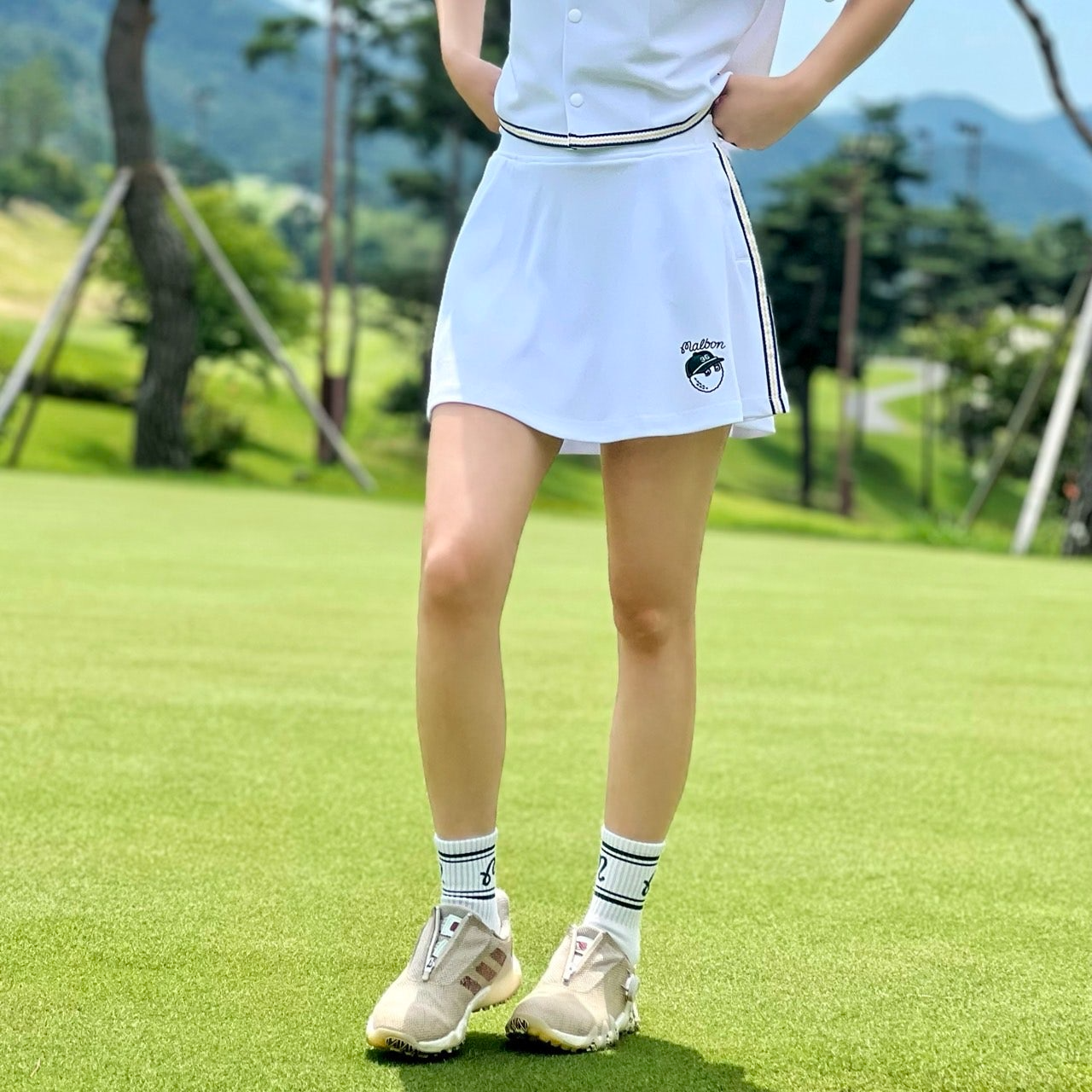 말본-세트-국내배송 36 버킷 버튼업 셔츠&스커트 세트 (WOMAN)