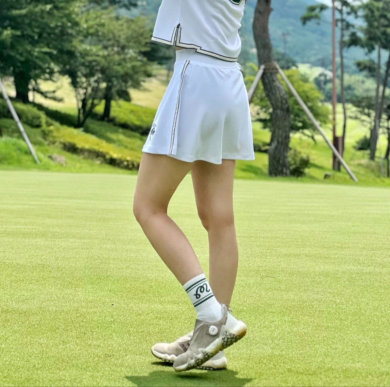 말본-세트-국내배송 36 버킷 버튼업 셔츠&스커트 세트 (WOMAN)