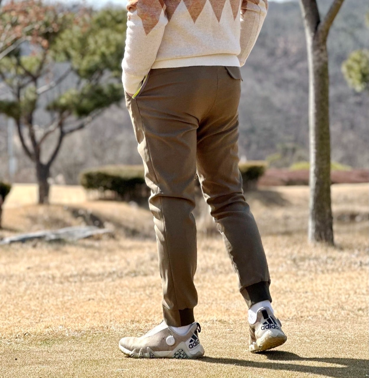 지포어-하의-국내배송 페더웨이트 조거 골프팬츠