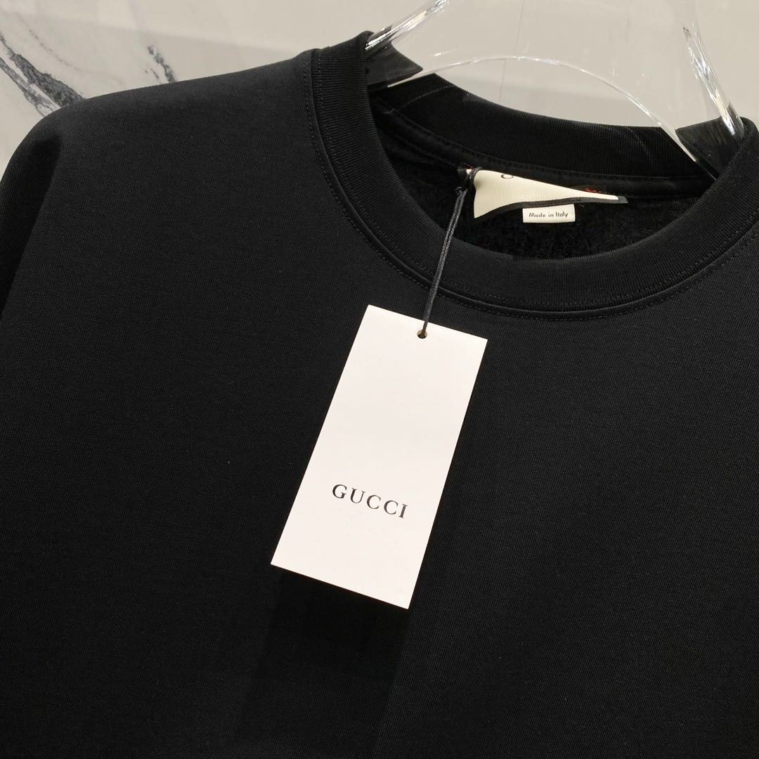 구찌-상의-국내배송 빅로고 라운드 면실켓 티셔츠