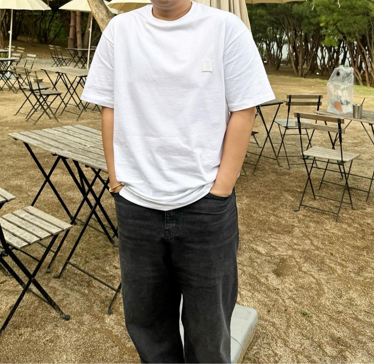 우영미-상의-국내배송 뉴시즌 플라워 백로고 반팔