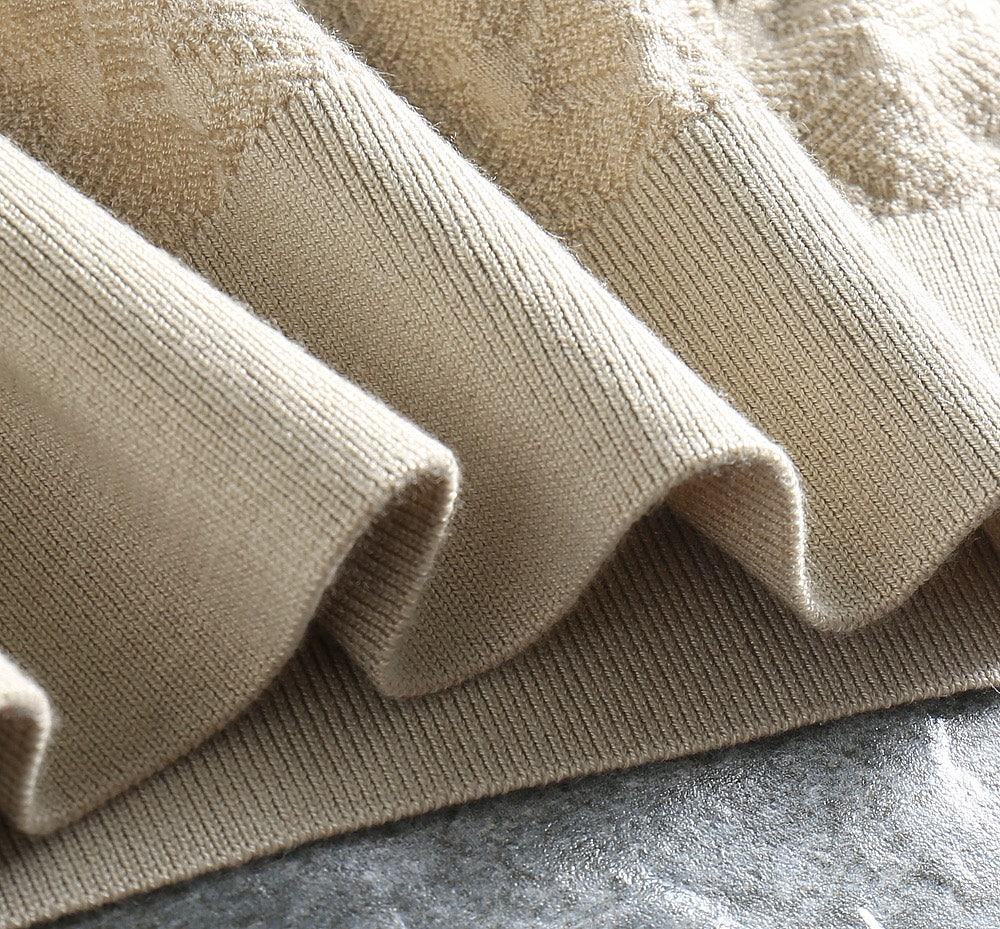 로로피아나-상의-국내배송 자가드 양모실켓 라운드