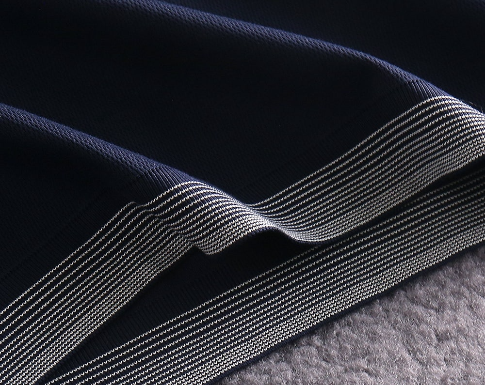 로로피아나-상의-국내배송 LP 엠보 패치로고 면실크 카라 티셔츠