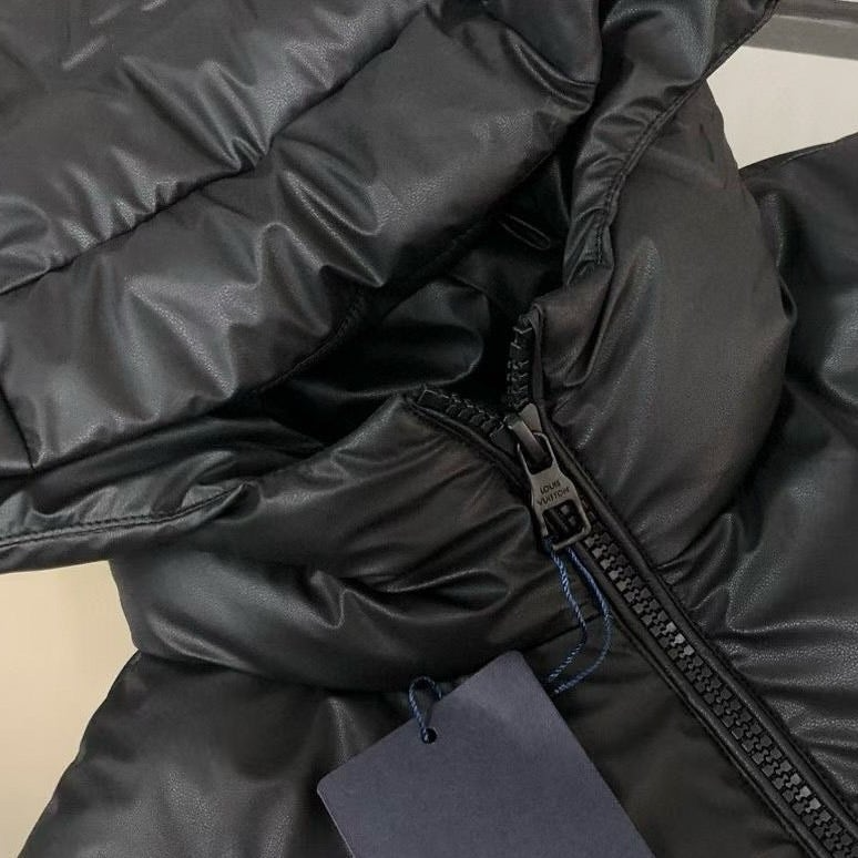 루이비통-상의-국내배송 모노그램 퀄티드 후디드 패딩 조끼