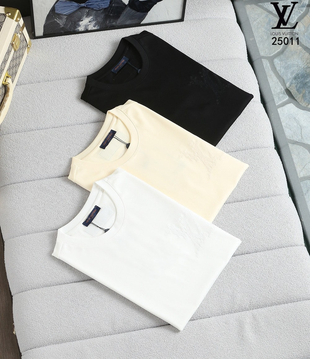 루이비통-상의-국내배송 엠보시그니처로고 실크라운드 티셔츠
