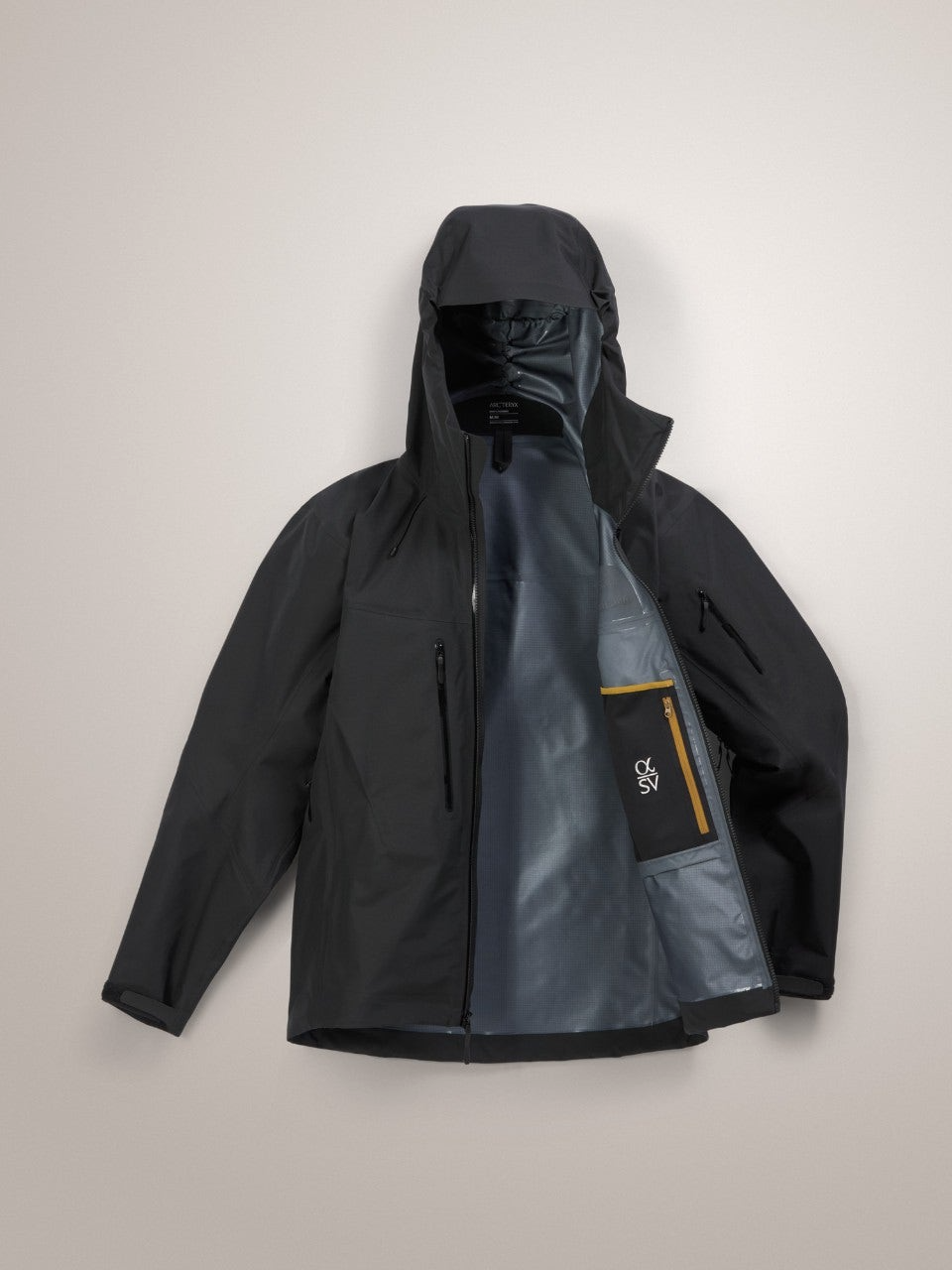 아크테릭스-상의-국내배송 2025 fw알파 sv GORE-TEX 재킷