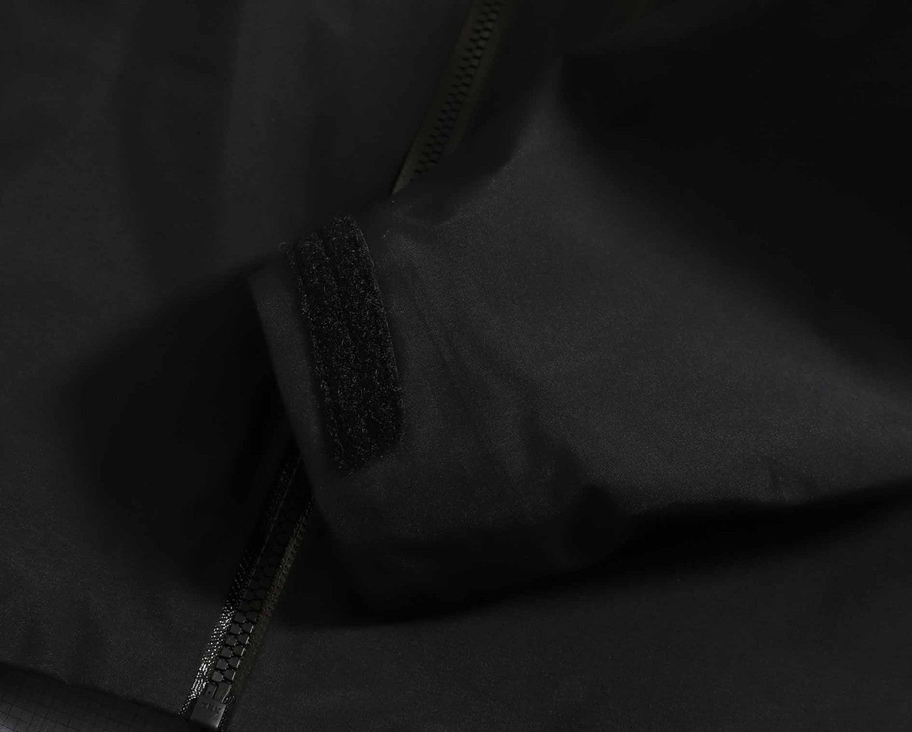 아크테릭스-상의-국내배송 fw알파 sv GORE-TEX 재킷