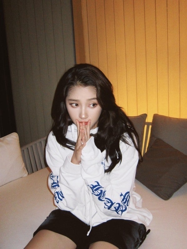 크롬하츠-상의-국내배송 버티컬 로고 후드 집업