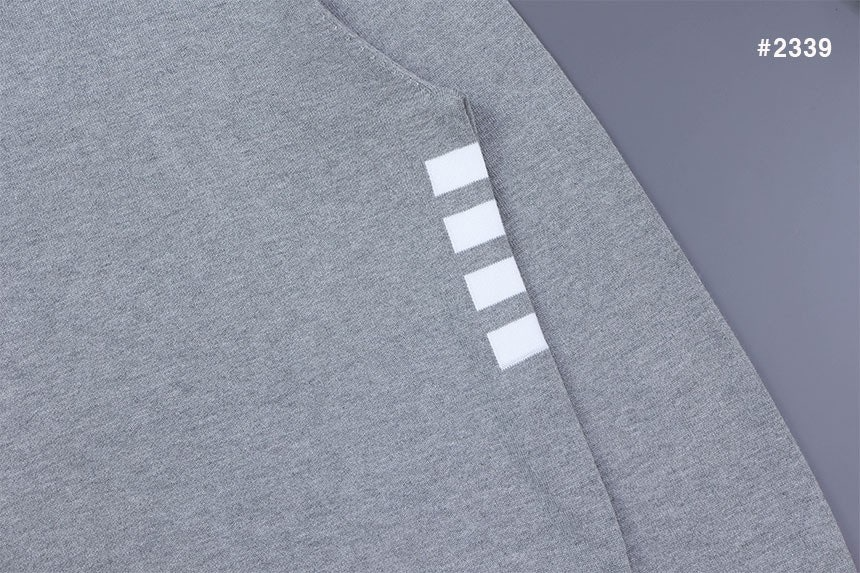 톰브라운-상의-국내배송 밀라노 사선 4바 라운드 니트
