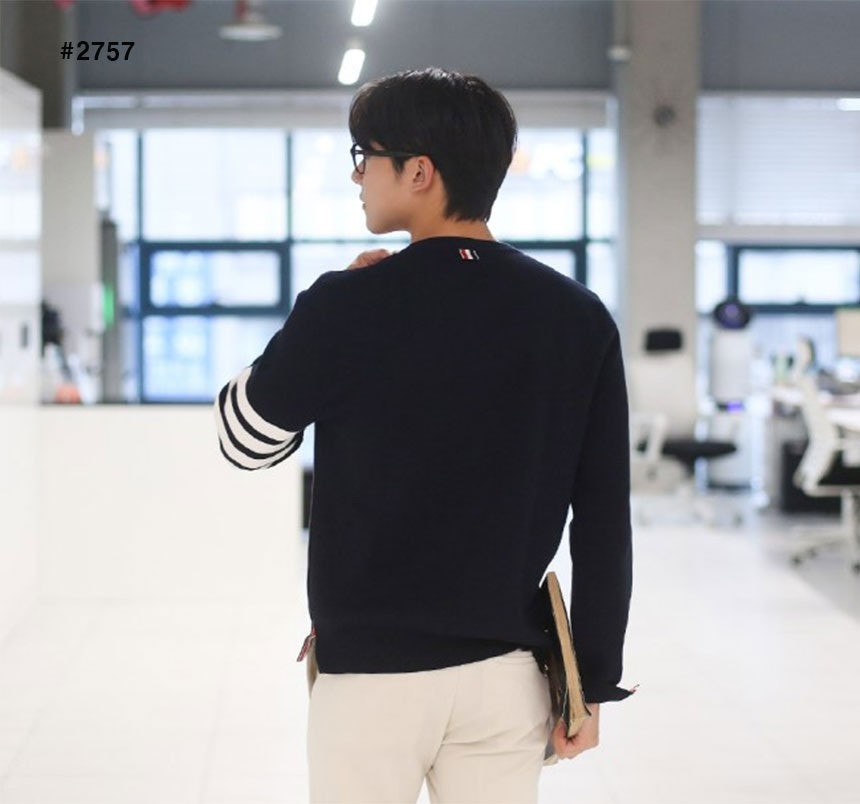 톰브라운-상의-국내배송 밀라노 4바 클래식 라운드 니트
