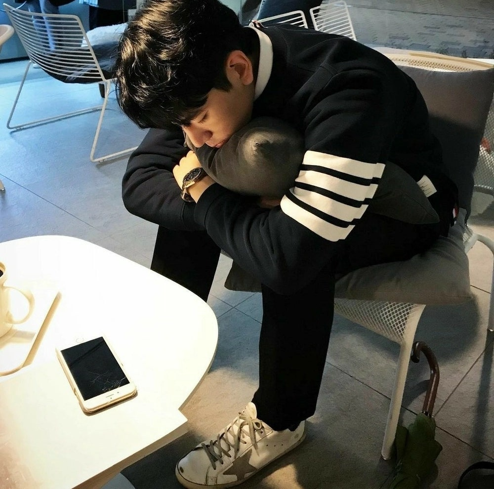 톰브라운-상의-국내배송 사선완장 맨투맨