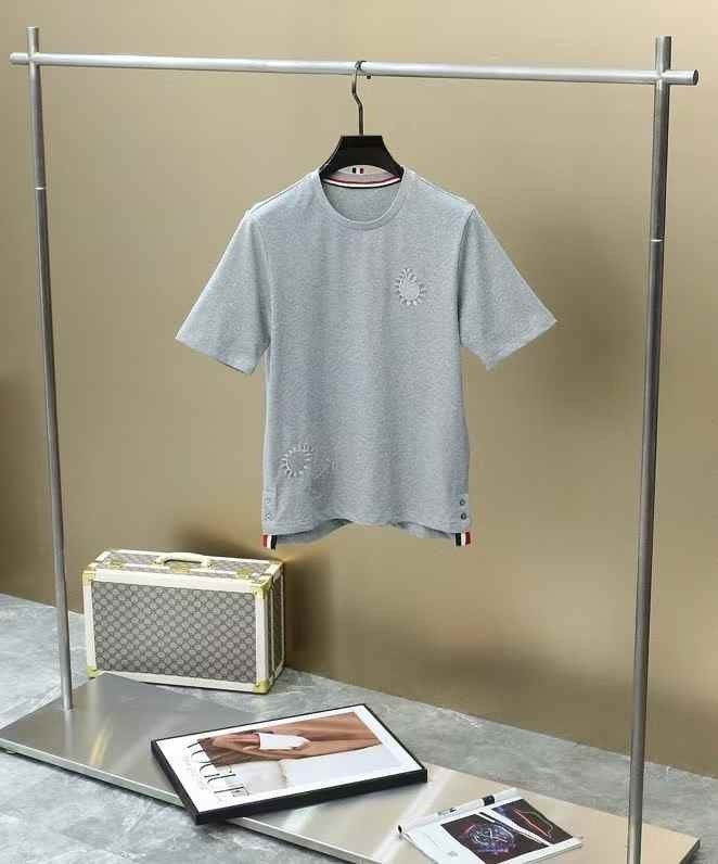 톰브라운-상의-국내배송 자수로고 실크라운드 티셔츠