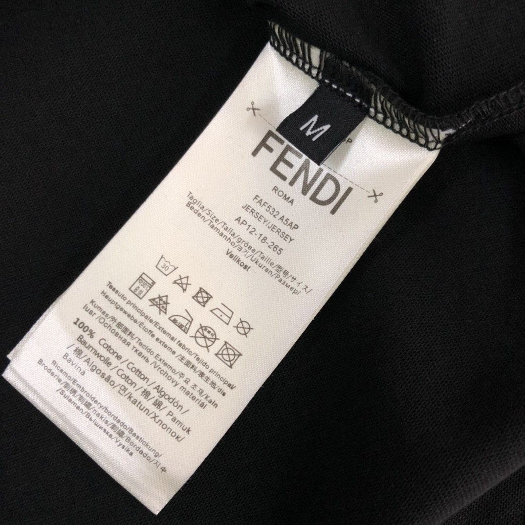 펜디-상의-국내배송 베어 프린팅 반팔 티셔츠