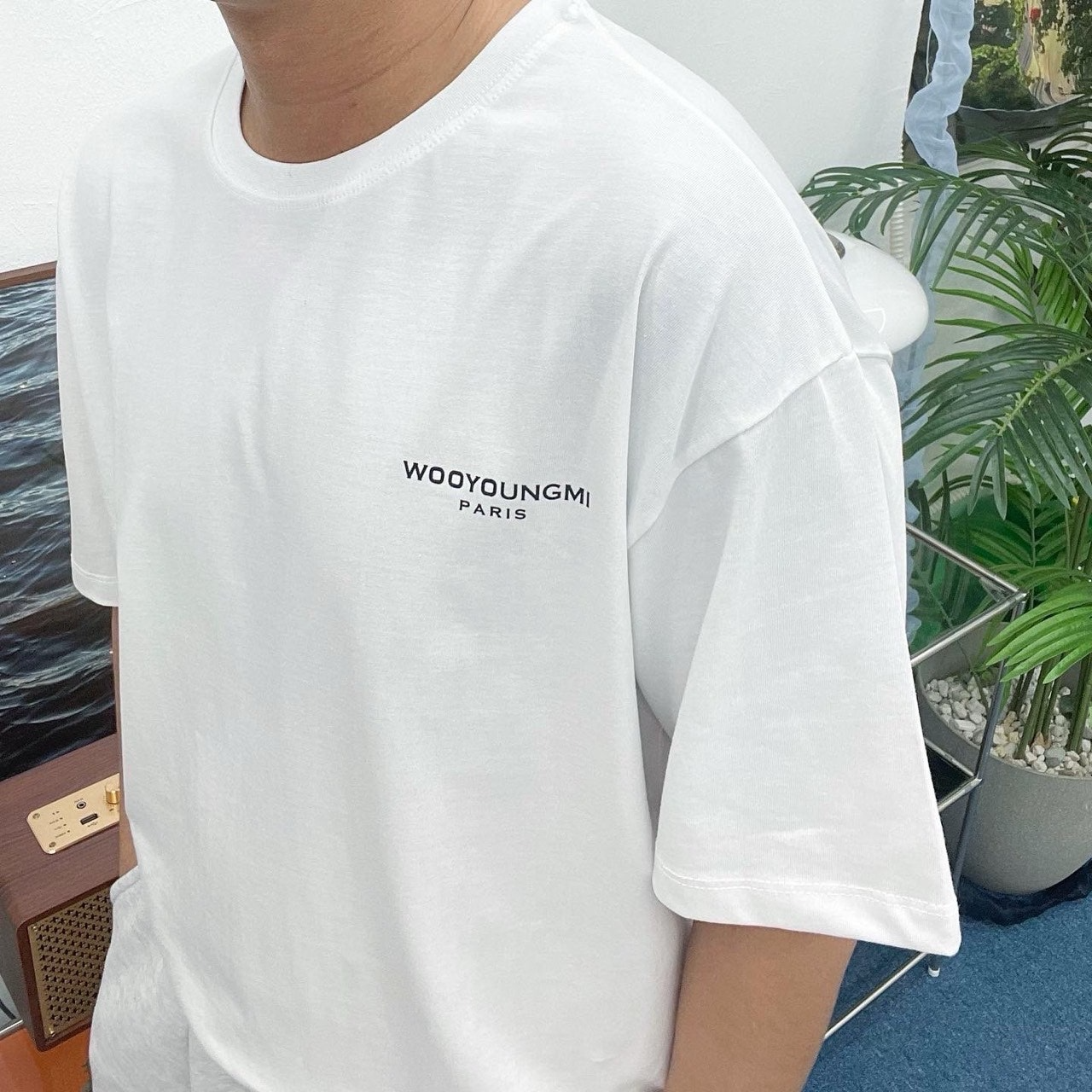 우영미-상의-국내배송 플라워 백로고 반팔