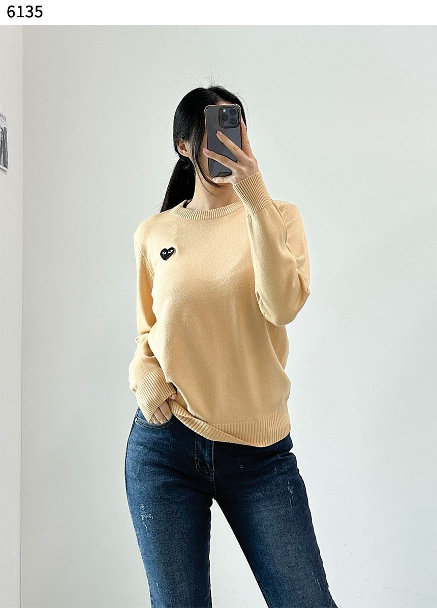 꼼데가르송-상의-국내배송 하트 아플리케 스웨트셔츠