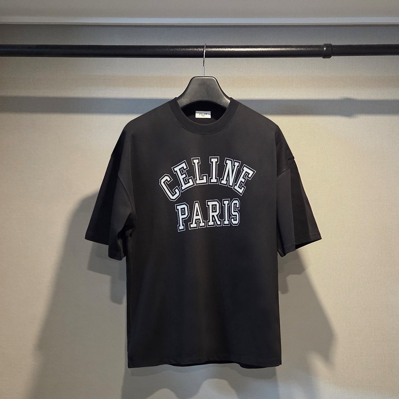셀린느-상의-국내배송 PARIS 프린팅 티셔츠
