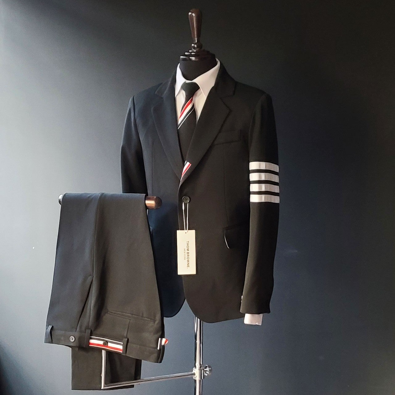 톰브라운-세트-국내배송 사선완장 정장 세트