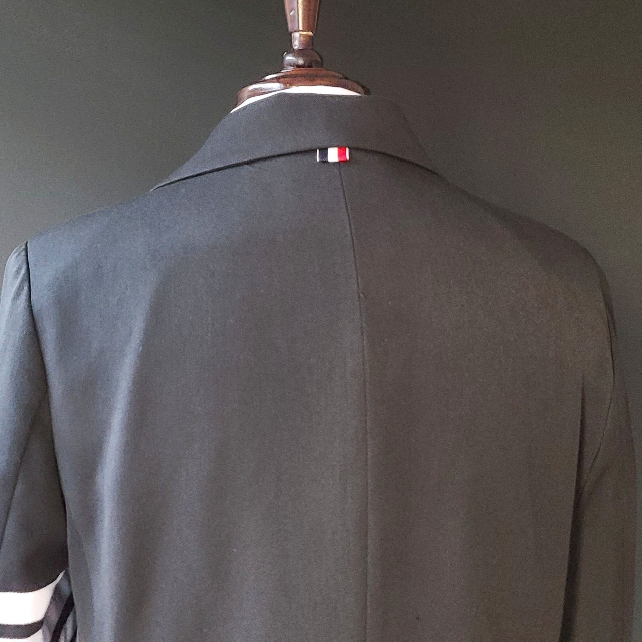 톰브라운-세트-국내배송 사선완장 정장 세트