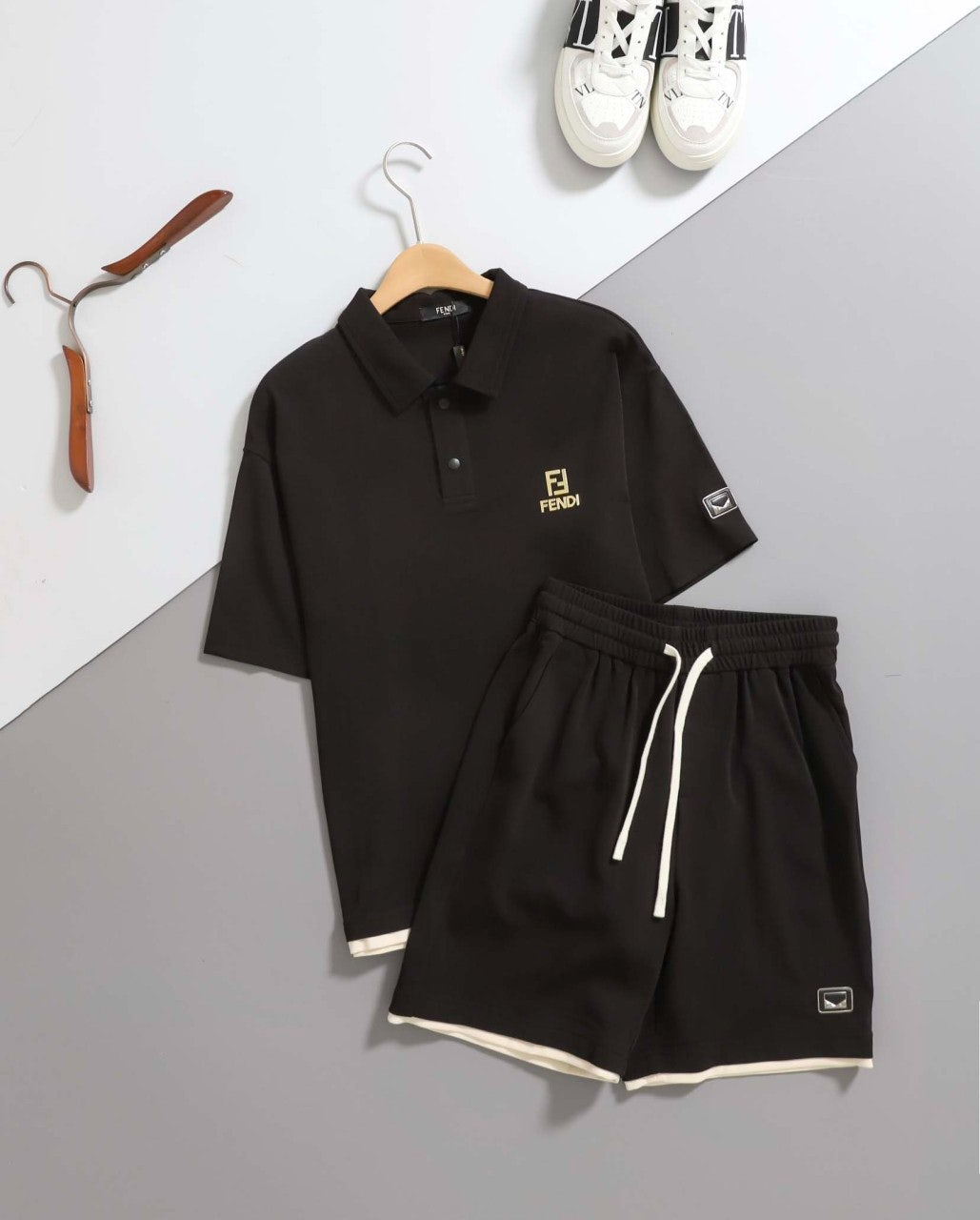 펜디-세트-국내배송 로고 자수 레이어드 반팔 & 쇼츠 SET
