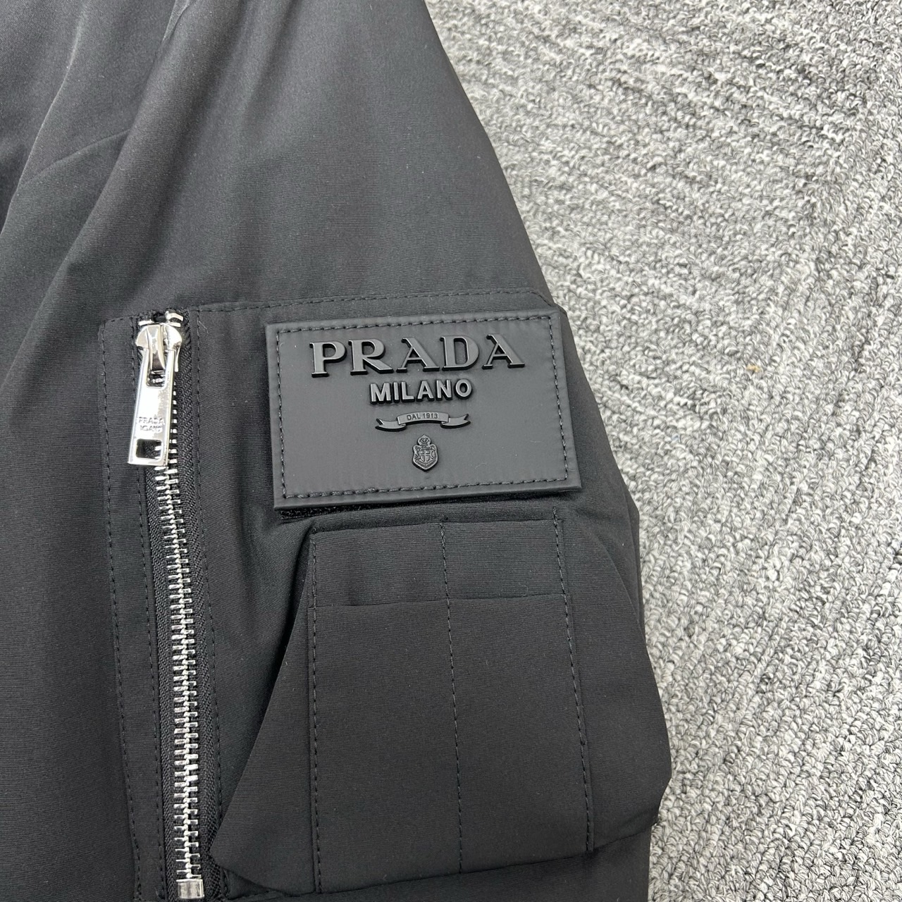 프라다-상의-해외배송 우븐 리나일론 패딩