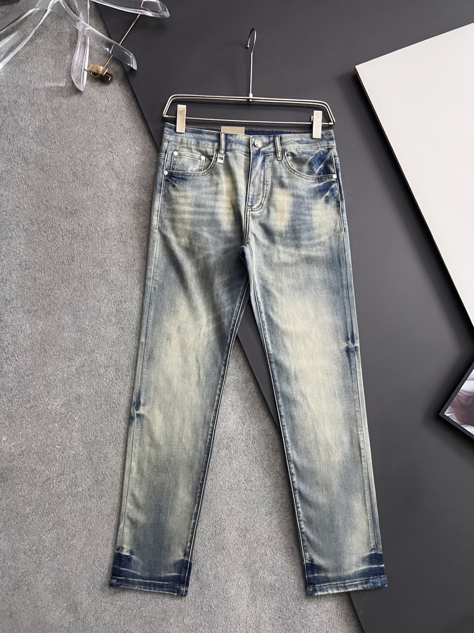 디올-하의-해외배송 워싱 데님팬츠