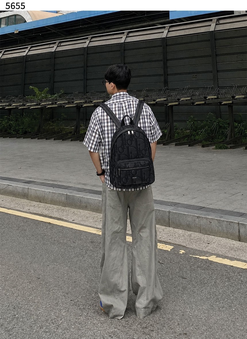 디올-가방-국내배송 RIDER 스몰 백팩