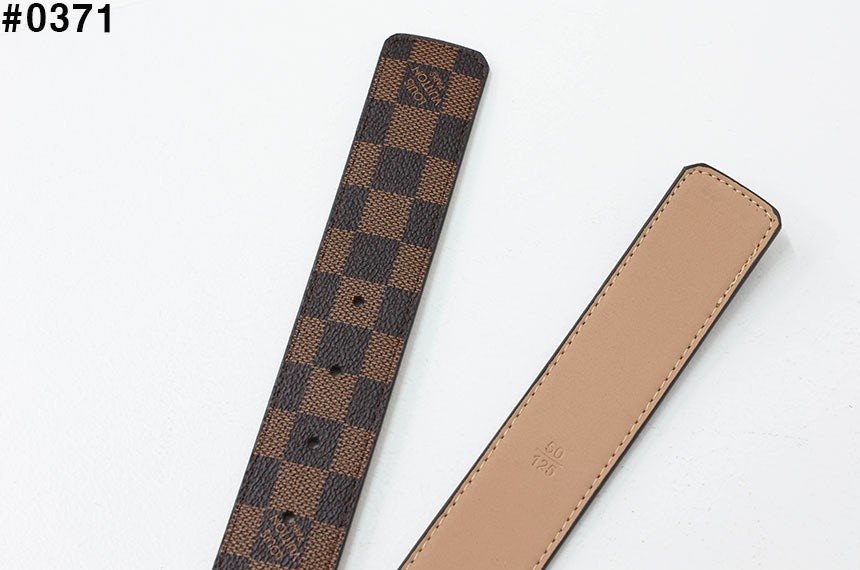 루이비통-벨트-국내배송 LV 이니셜 사각 투버클 벨트