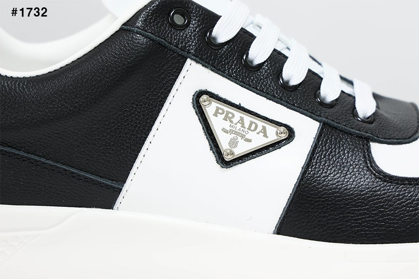 프라다-신발-국내배송 삼각로고 범고래 스니커즈