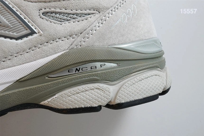 뉴발란스-신발-국내배송 990V3 메이드 인 USA 문빔 그레이