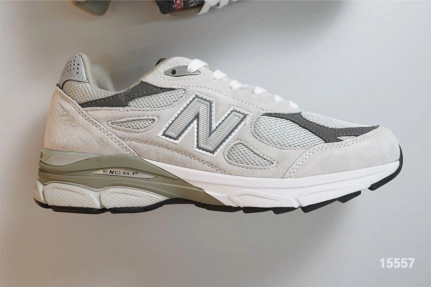뉴발란스-신발-국내배송 990V3 메이드 인 USA 문빔 그레이