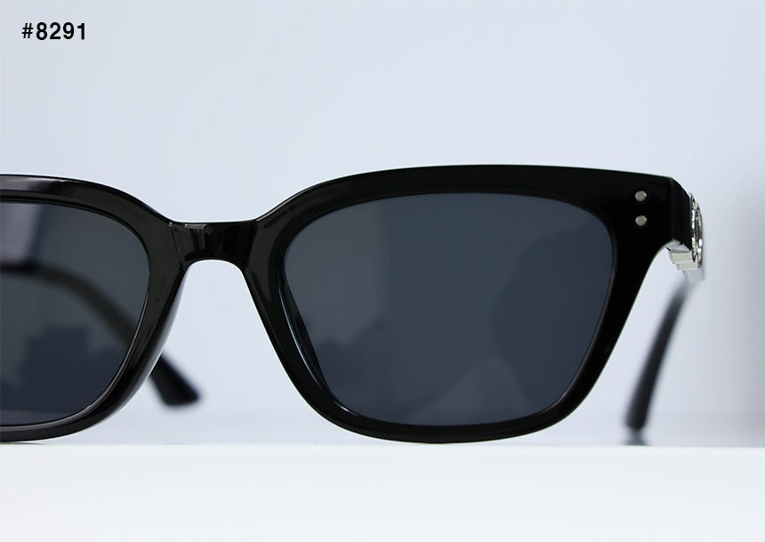 젠틀몬스터-안경-국내배송 제니 엑스오엑스오(XOXO) 01 선글라스