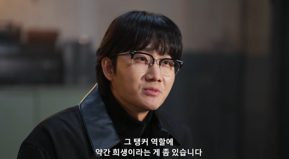 크롬하츠-안경-국내배송 니너스 (NEENERS) 이용준 반무테 안경테