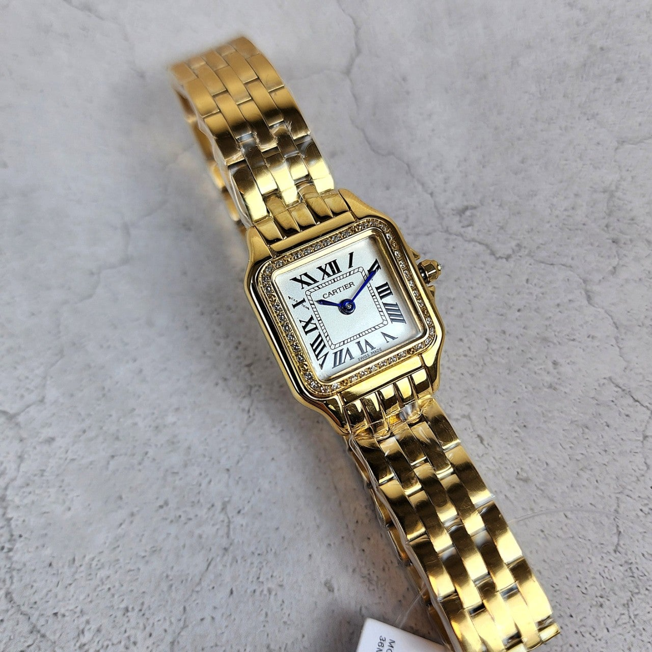 까르띠에-시계-국내배송 팬더 드 까르띠에 워치 골드 다이아