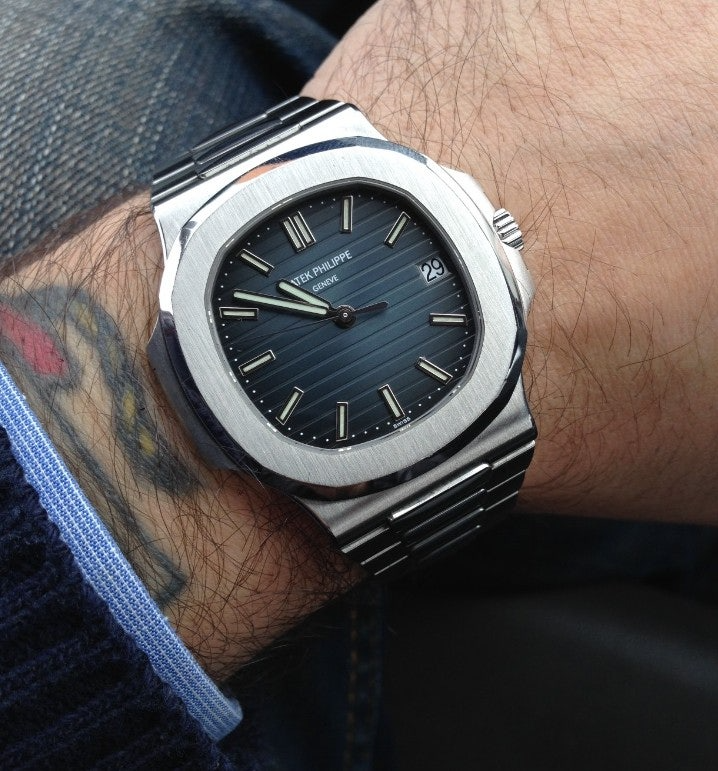파텍필립-시계-국내배송 노틸러스 은장 블루다이얼 40mm