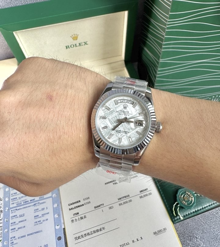 롤렉스-시계-국내배송 데이데이트 메테오 플래티넘 40mm