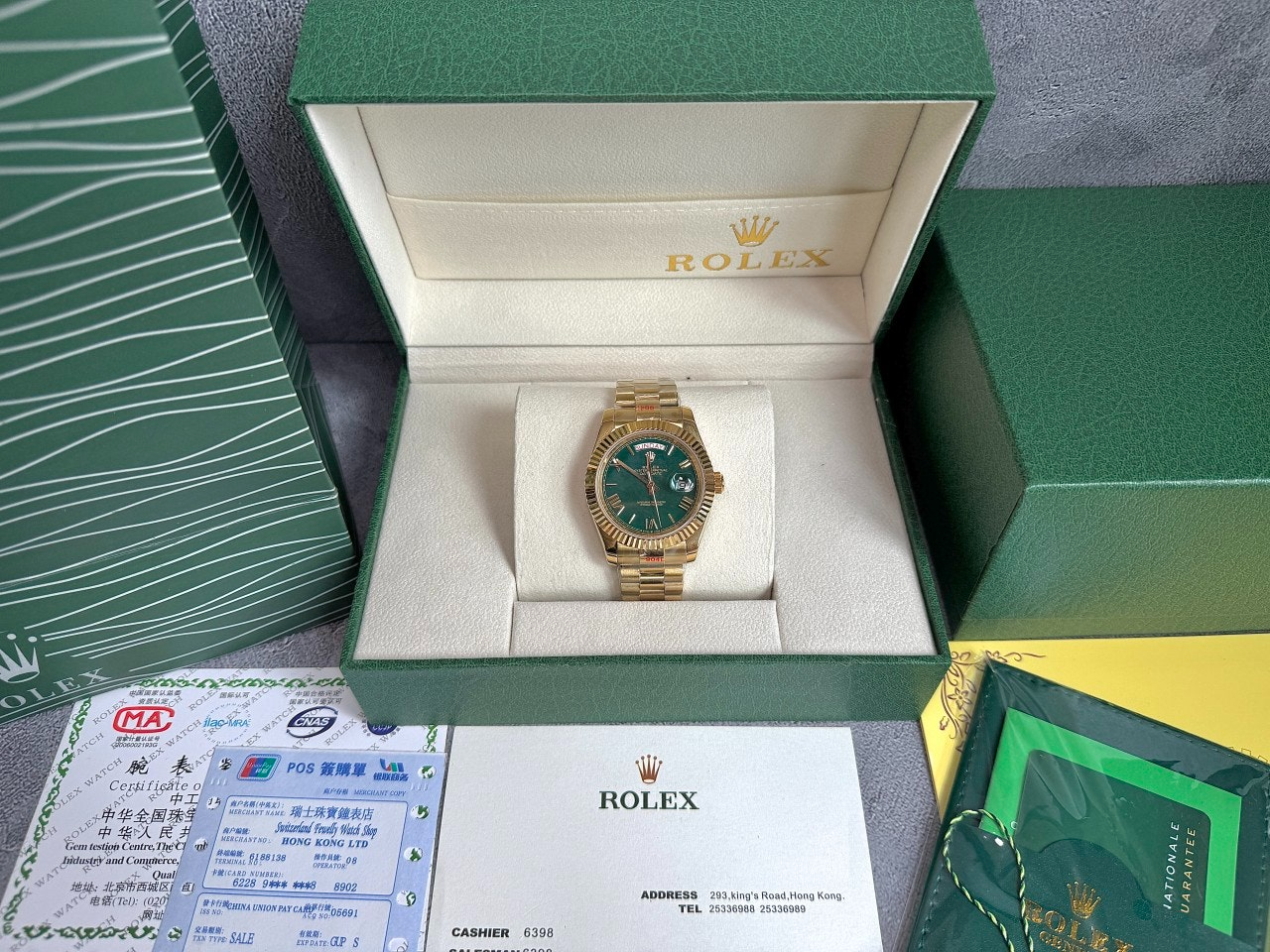 롤렉스-시계-국내배송 데이데이트 40mm 그린다이얼 옐로우골드
