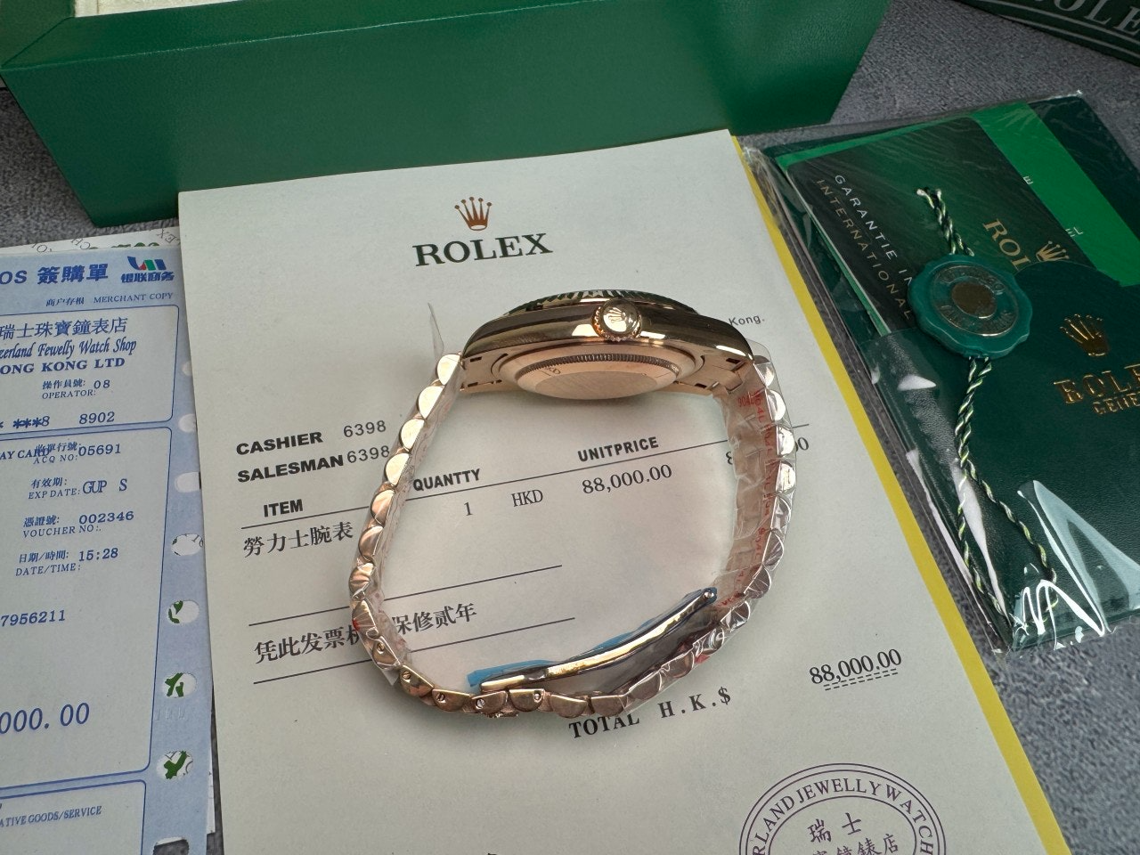 롤렉스-시계-국내배송 데이데이트 40mm 로즈골드 초콜렛다이얼