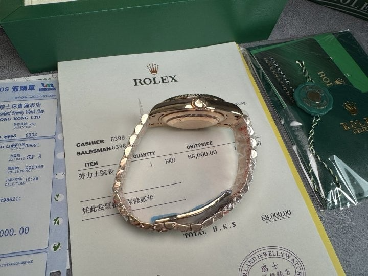 롤렉스-시계-국내배송 데이데이트 40mm 로즈골드 초콜렛다이얼