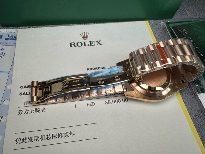 롤렉스-시계-국내배송 데이데이트 40mm 로즈골드 초콜렛다이얼