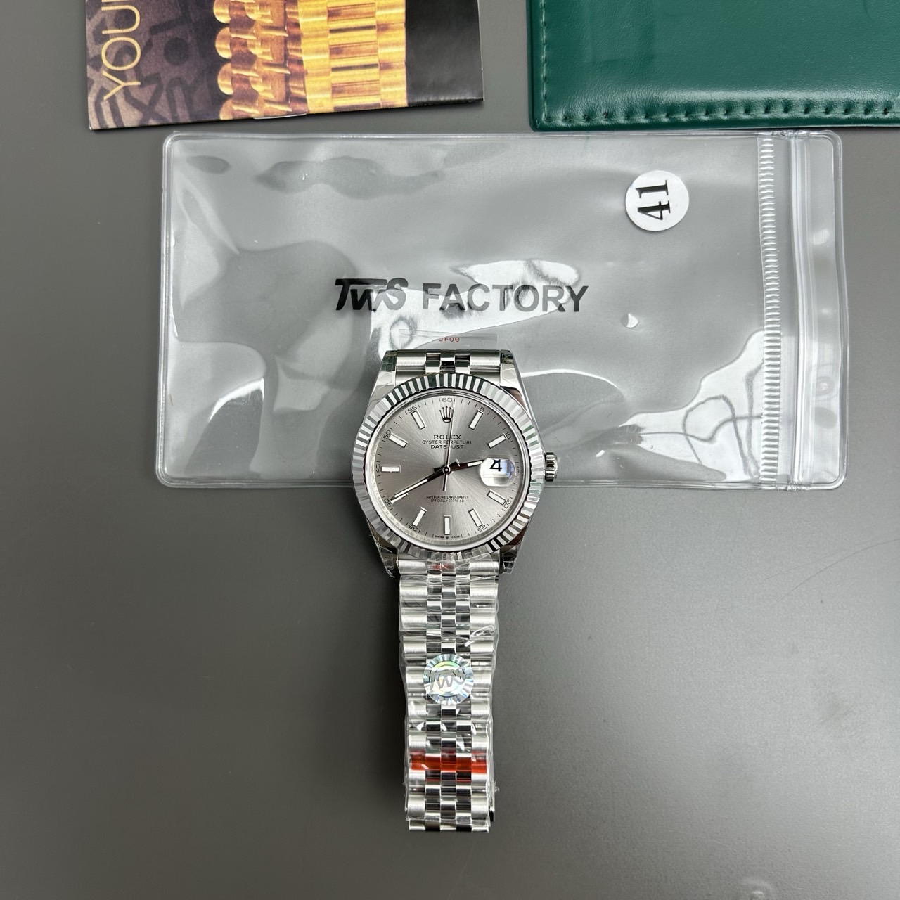 롤렉스-시계-해외배송 데이저스트 실버 다이얼 41mm(TW공장)