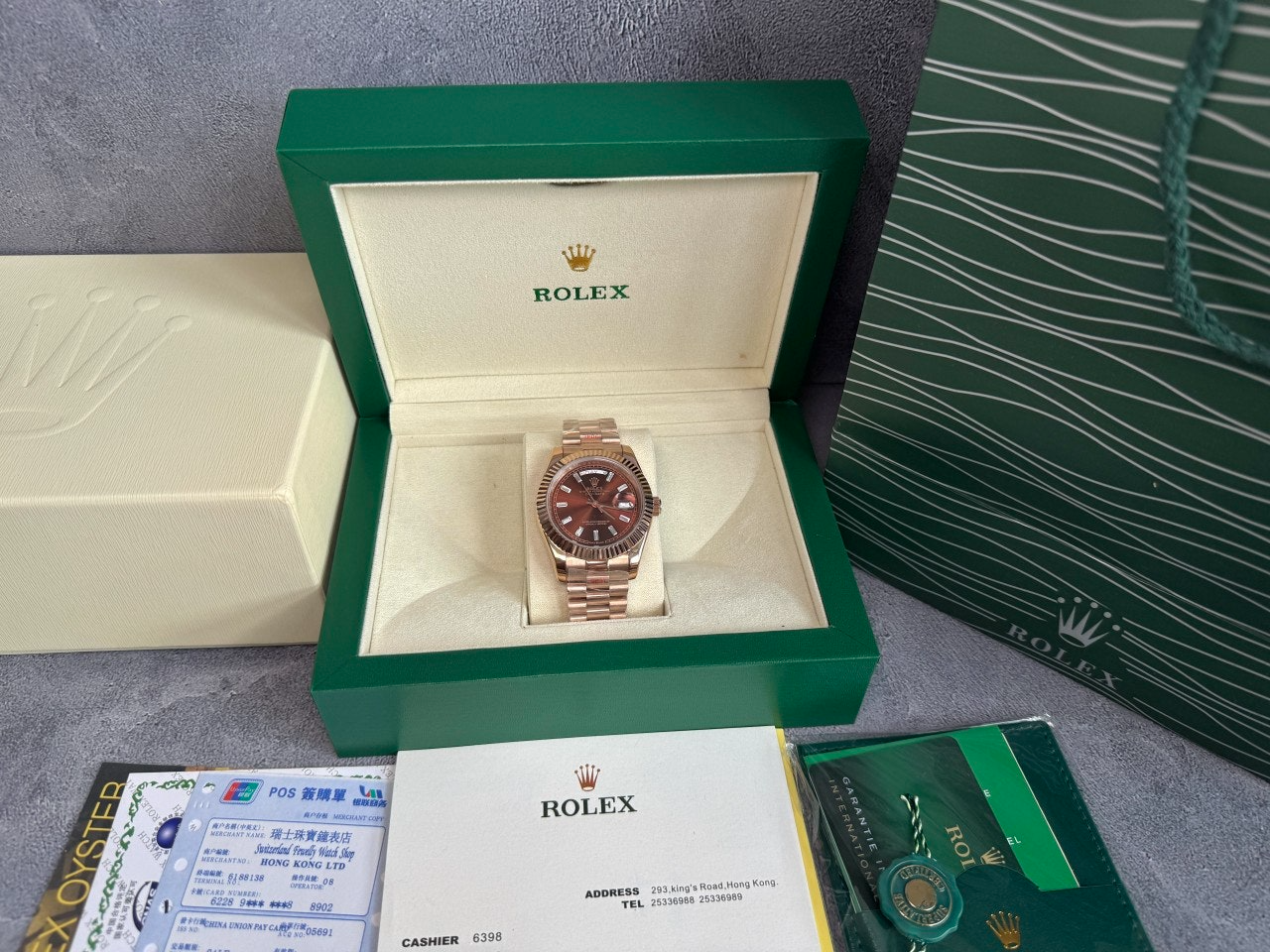 로로피아나-시계-국내배송 데이데이트 40mm 로즈골드 초콜렛다이얼