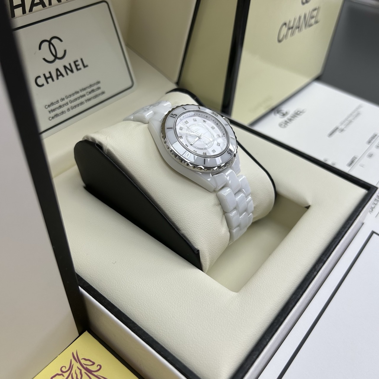 샤넬-시계-해외배송 j12 다이아 33mm