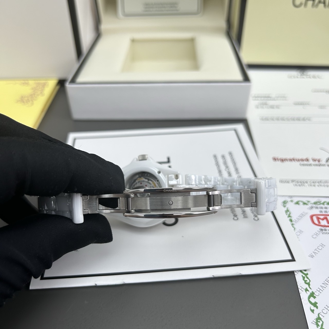 샤넬-시계-해외배송 j12 다이아 33mm