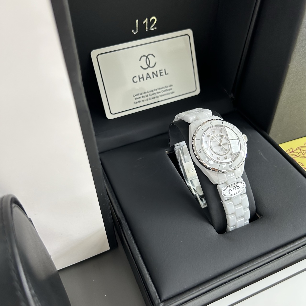 샤넬-시계-해외배송 j12 다이아 33mm